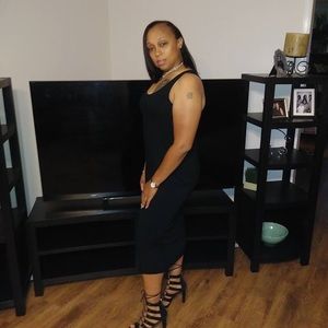 Meet your Posher, Ronell